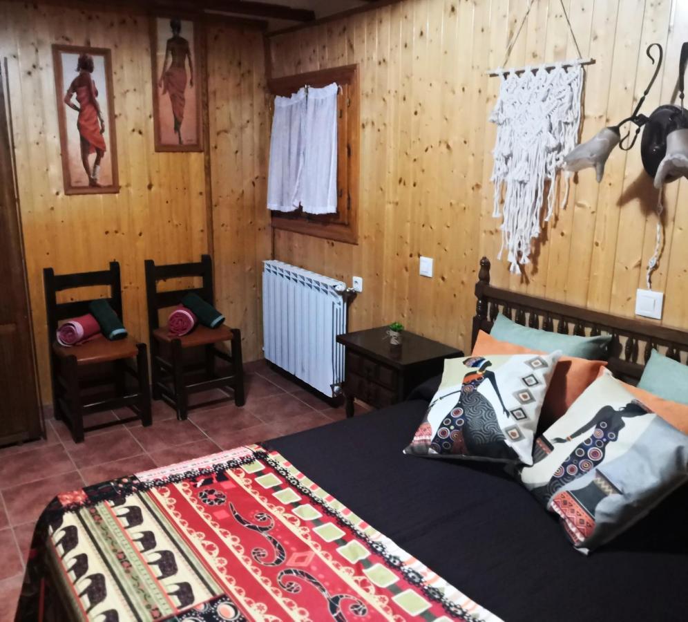 Casa Conesa II Guest House Tronchon Екстериор снимка