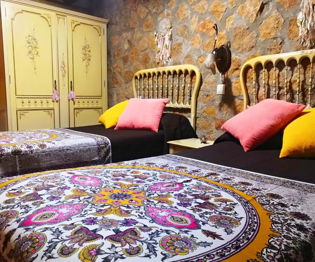 Casa Conesa II Guest House Tronchon Екстериор снимка