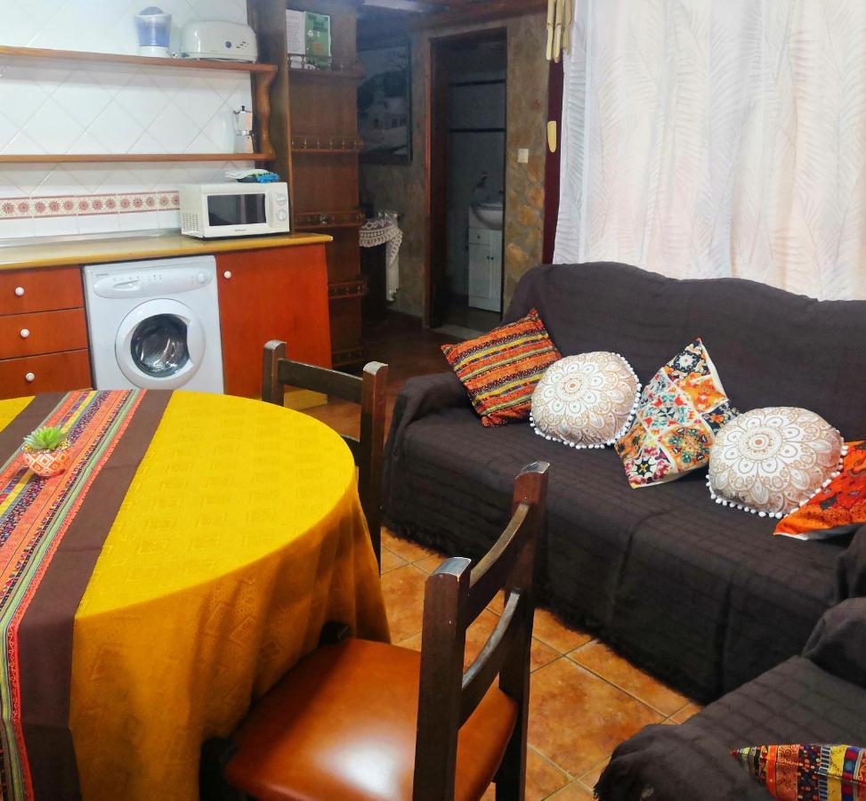 Casa Conesa II Guest House Tronchon Екстериор снимка