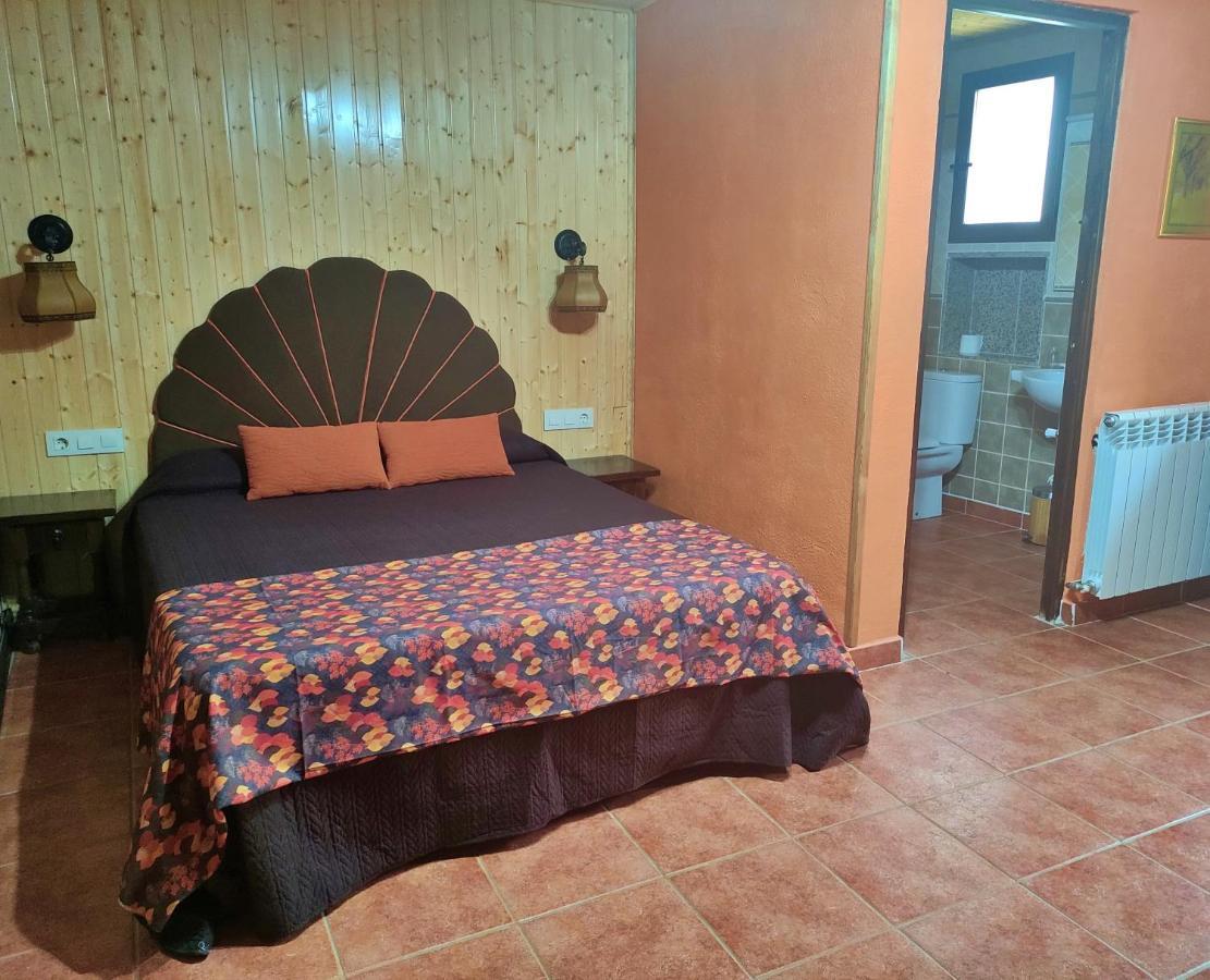 Casa Conesa II Guest House Tronchon Екстериор снимка