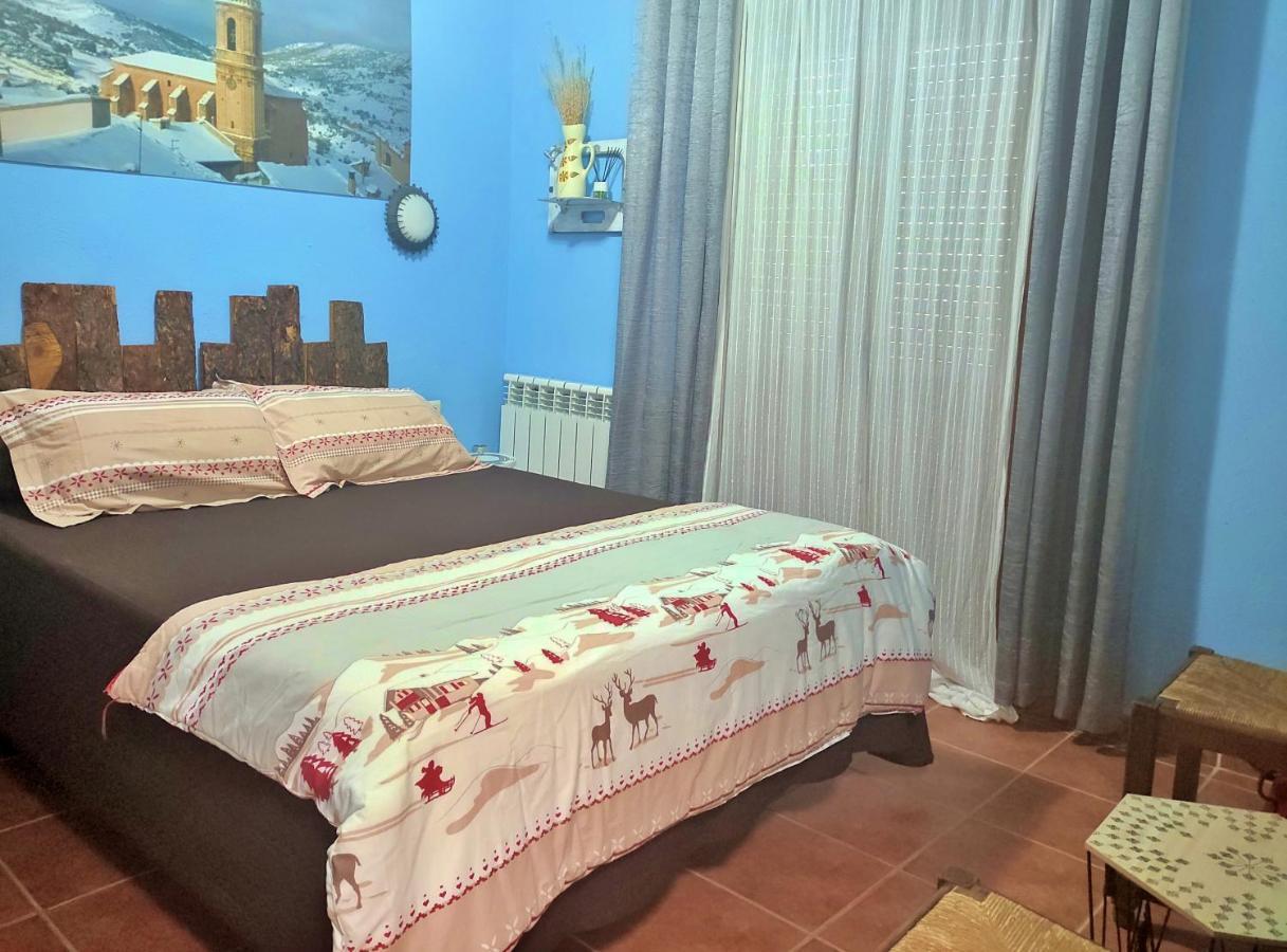 Casa Conesa II Guest House Tronchon Екстериор снимка